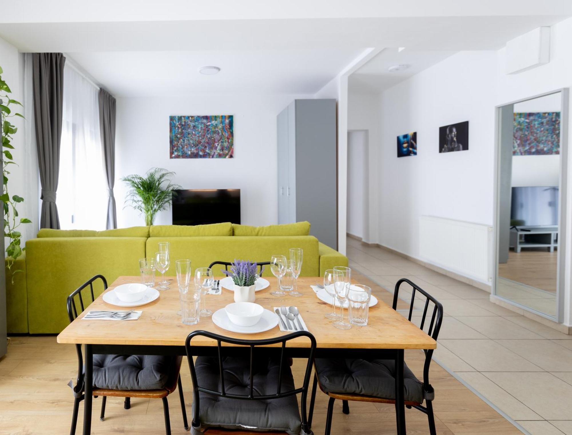 Obor Central Oasis --Secured Parking Nearby --Self Check-In-- 1Min Metro Station Βουκουρέστι Εξωτερικό φωτογραφία